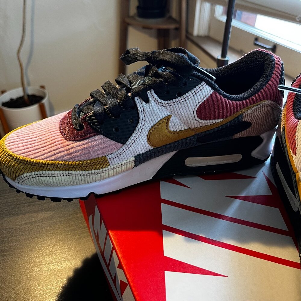 Nike AirMax 90 Patchwork Corduroy Sz9